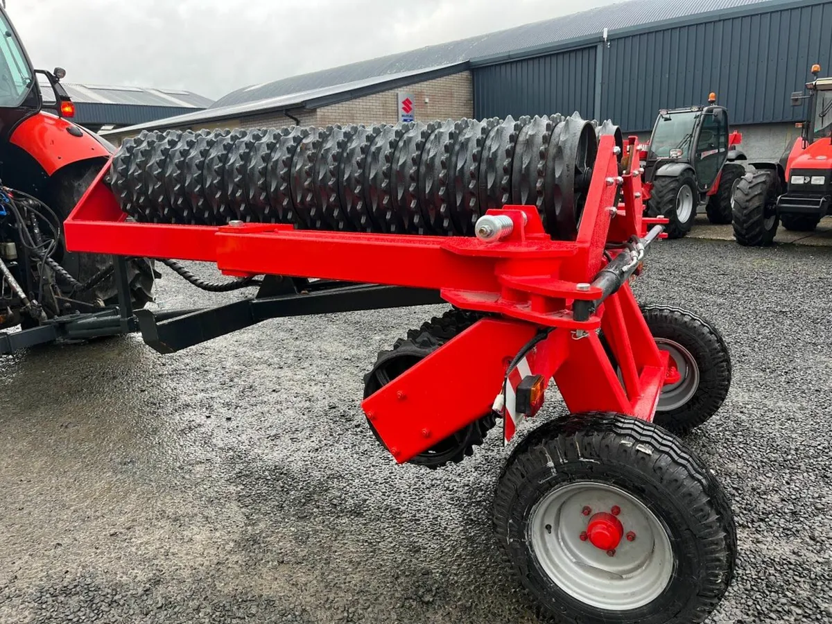 NEW Soilmaster 6.3M Cambridge Roller - Image 2
