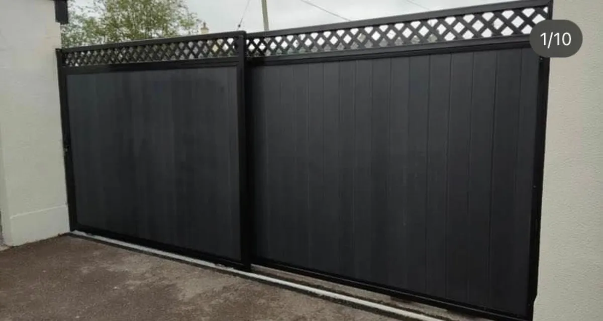 BOARDED GATES - Image 1