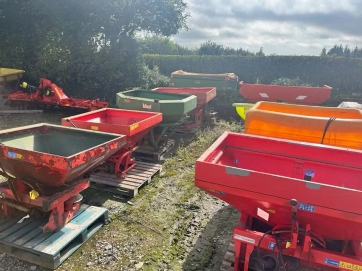 Fertilizer Spreaders For the Trade Buyers