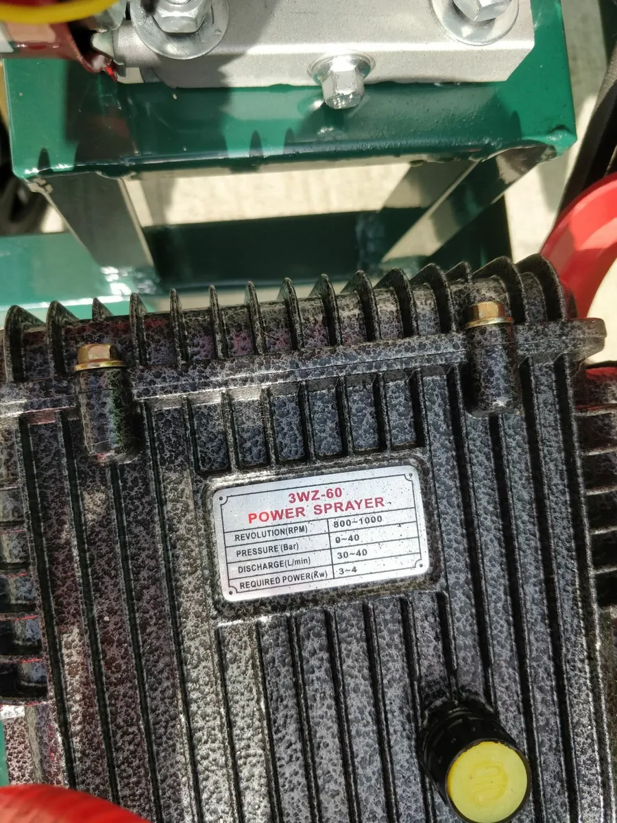 Soft Washer with 2 Reels Dual Opperative 300l Tank - Image 3