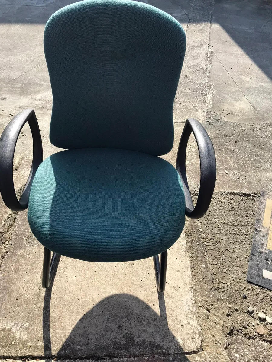 Meeting room chairs - Image 3