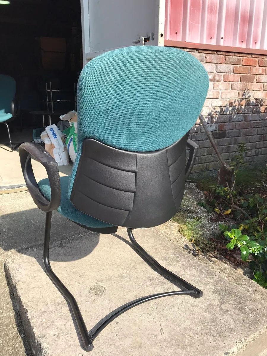 Meeting room chairs - Image 4