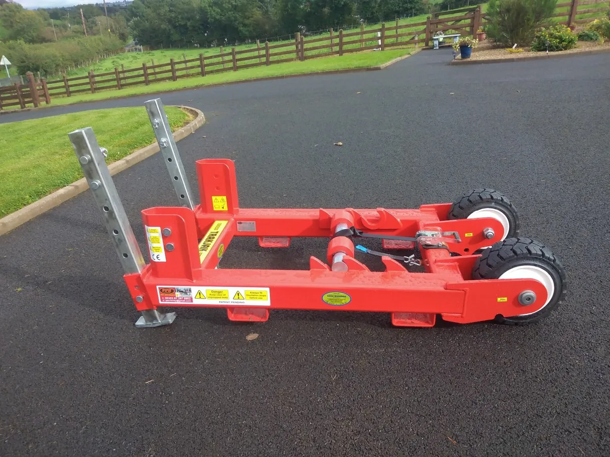 Tractor Jack - Image 1