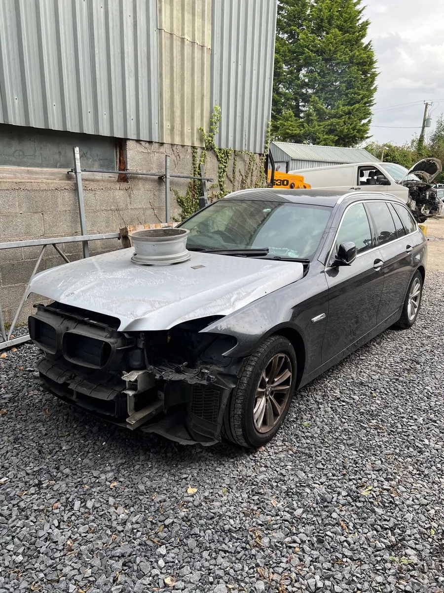 Breaking bmw f11 2012 2.0 n47d20c  automatic a90/7 - Image 4