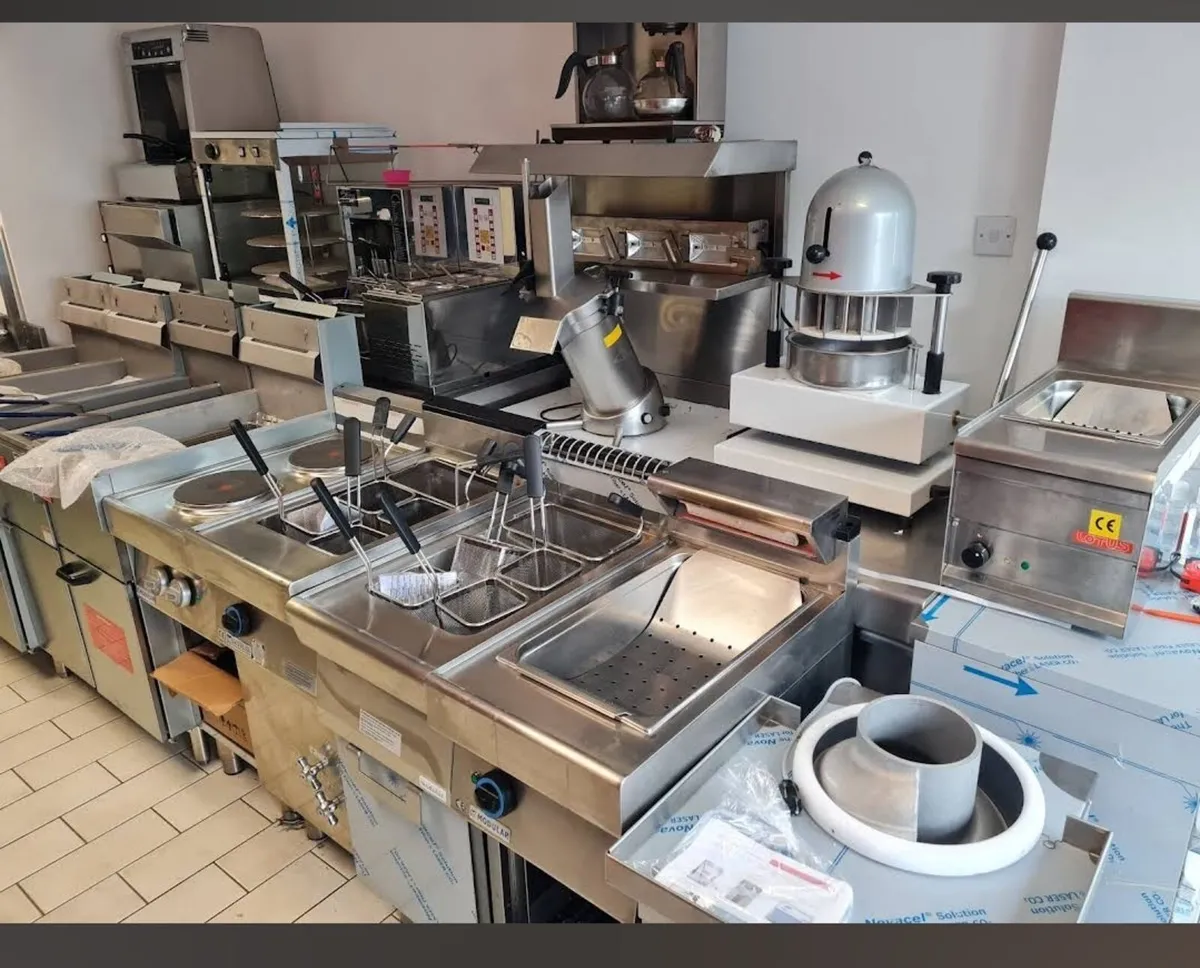 Restaurant close down - Image 1