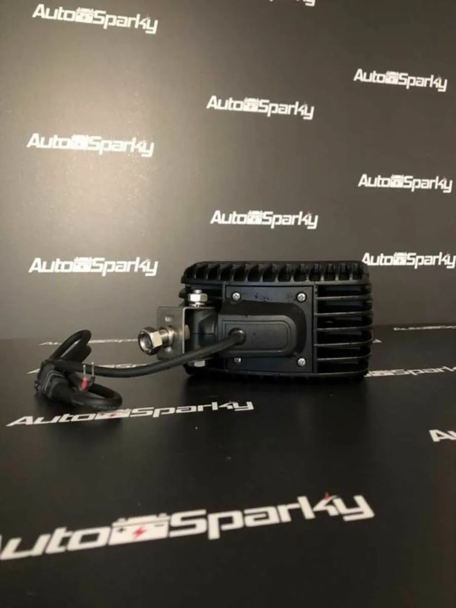 New Holland Direct Replacement LED Work Lights - Image 3