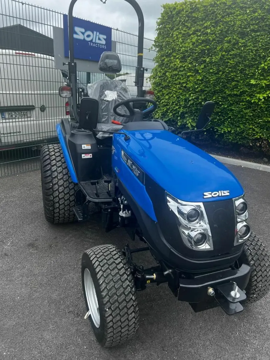 Solis 26 HST 26hp compact tractor - Image 1