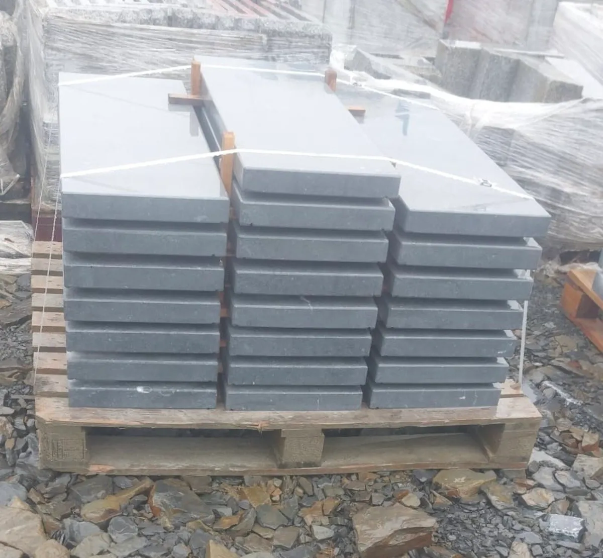 Limestone wall capping (reduced price) - Image 1