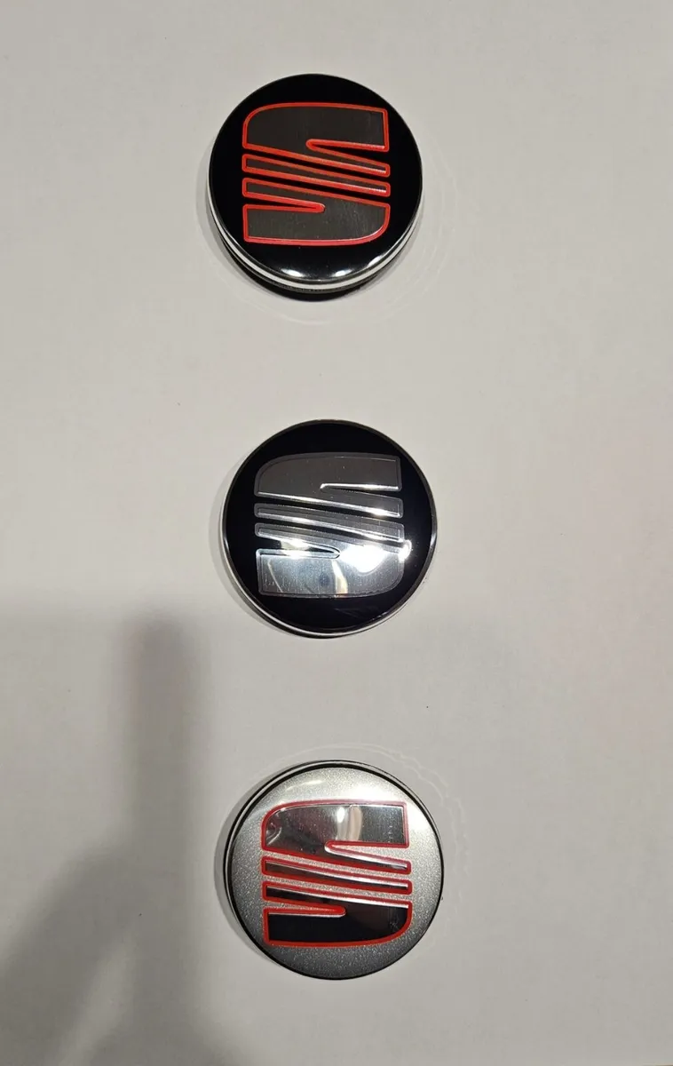 Seat 56mm Wheel Centre Caps 5F0601171 4 Caps €15 - Image 2