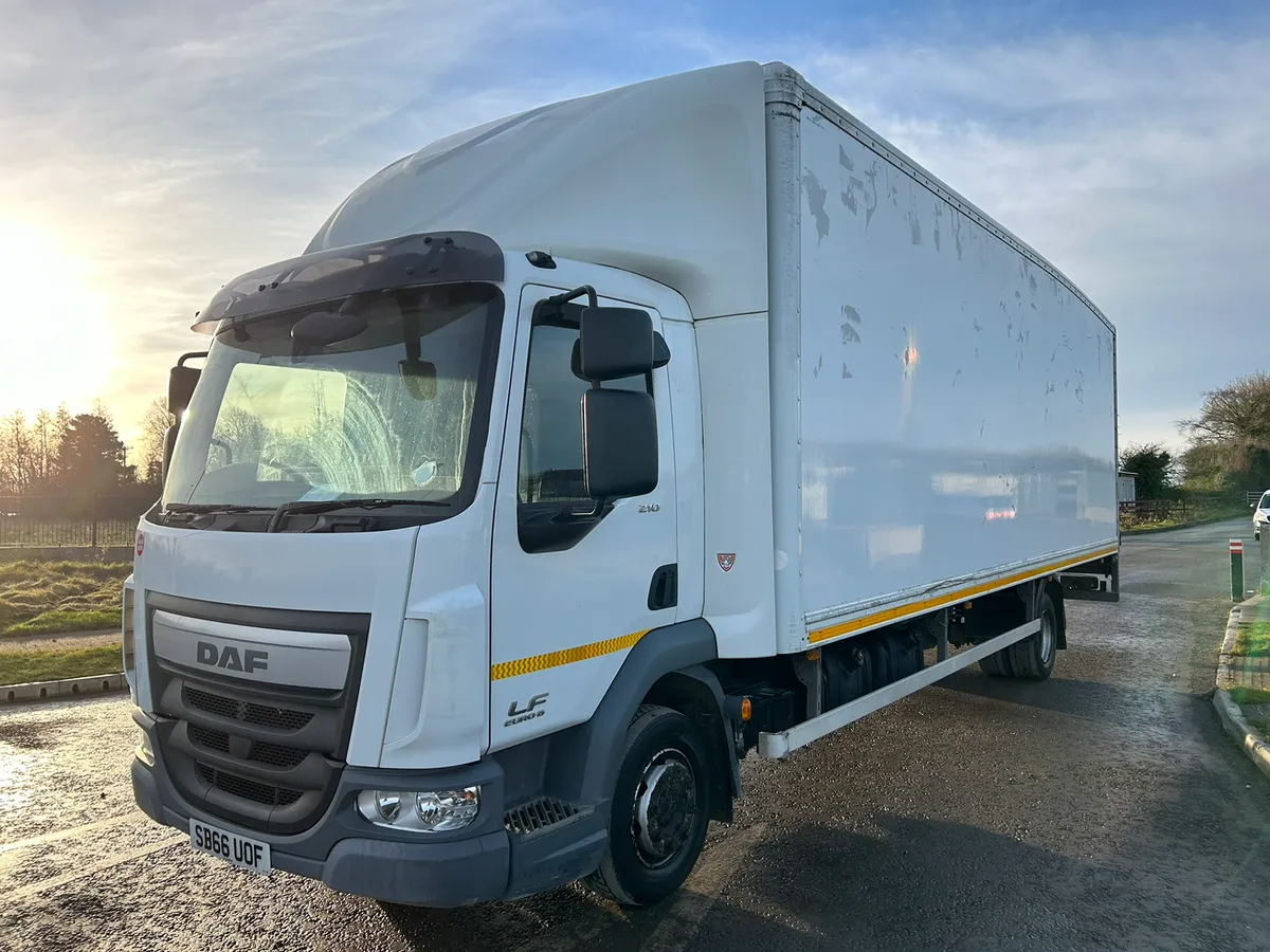 12 Ton Daf Boxvan - Image 3