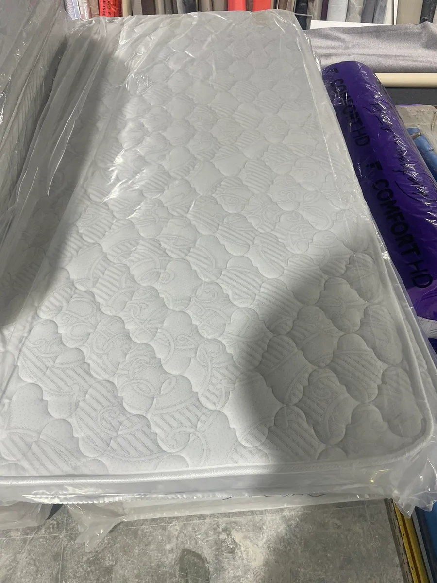 Carpet luxury  bedding and furniture ltd 1-4 sun - Image 1