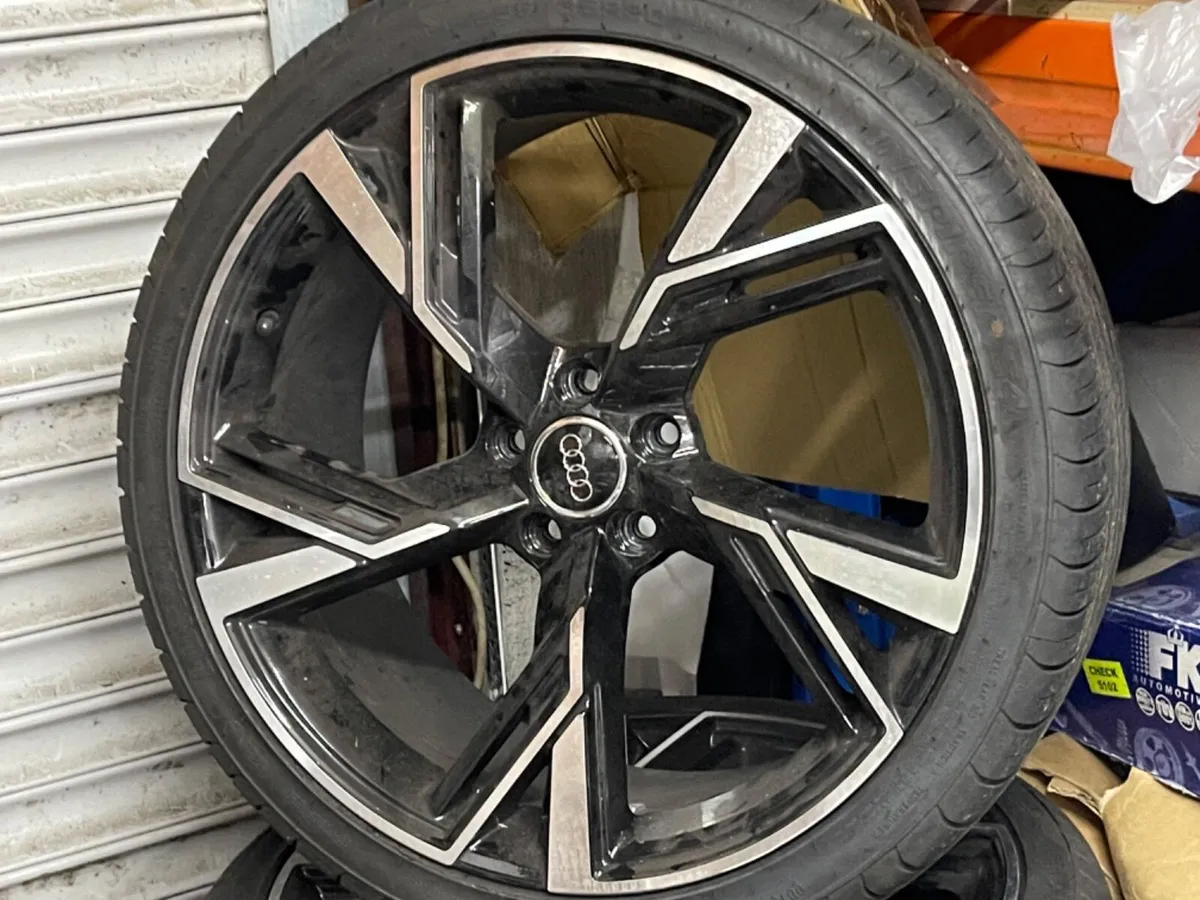 20” Audi A4 a5 a6 alloys and tyres