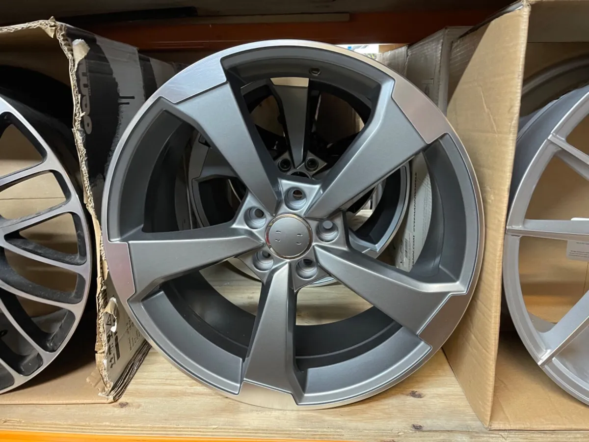 19” single ttrs rs3 alloy 5x112