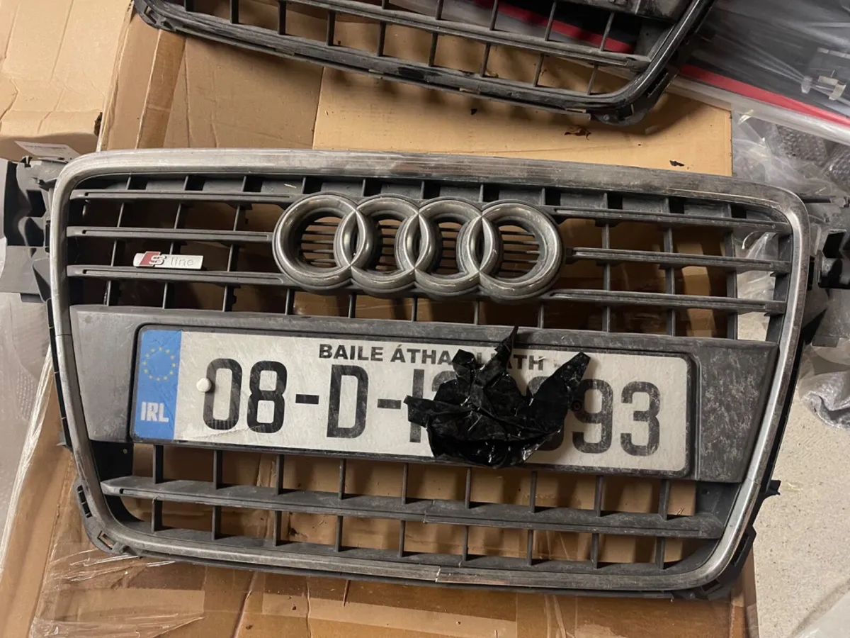 Audi A4 used grill 08-11
