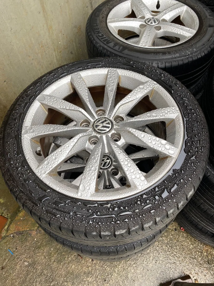 17” Golf Passat alloys - Image 1