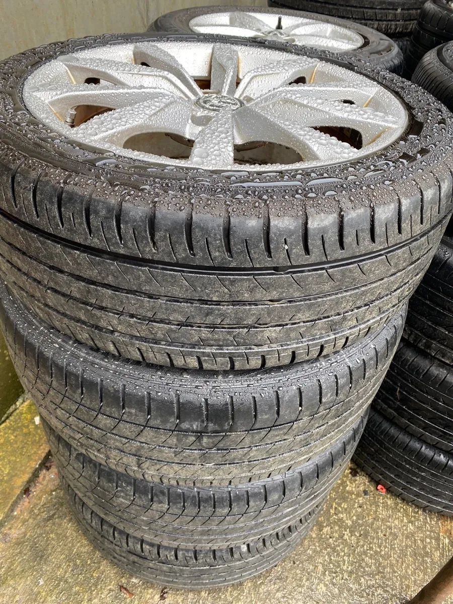 17” Golf Passat alloys - Image 2