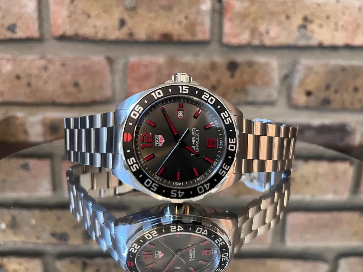 TAG Heuer Formula 1 - Mens Wristwatch - Image 1