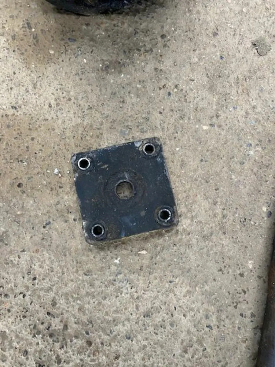 Hydraulic Pump suit MF 50D or 50B and  Shaft - Image 4