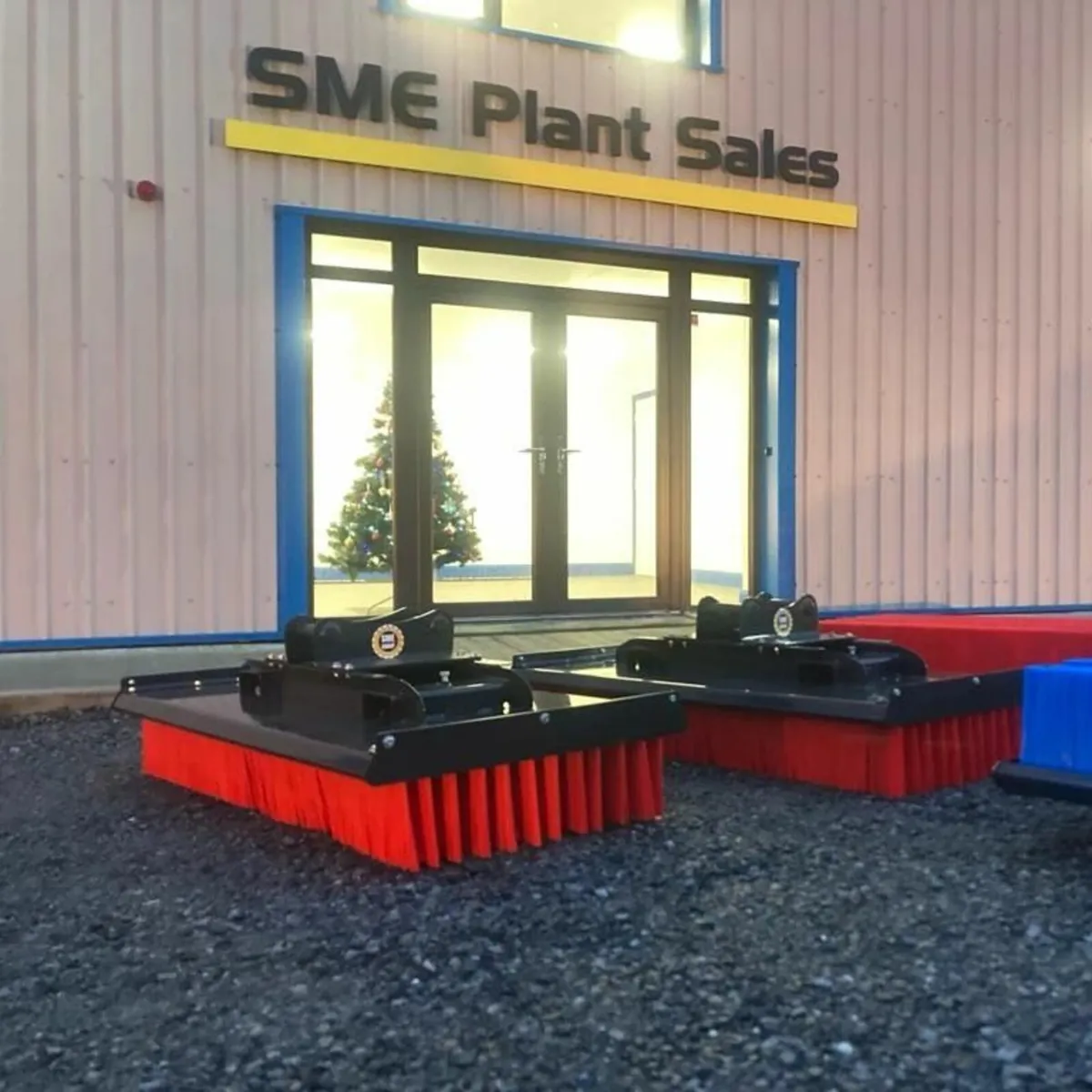 Excavator Bristle Brushes - Image 2