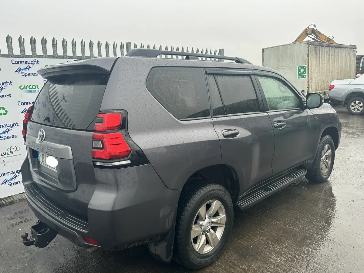 2018 TOYOTA LANDCRUISER 2.8 AUTO JUST IN FOR BREAK - Image 4