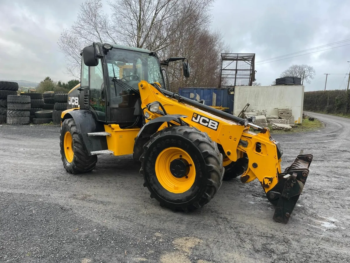 jcb 320 - Image 4