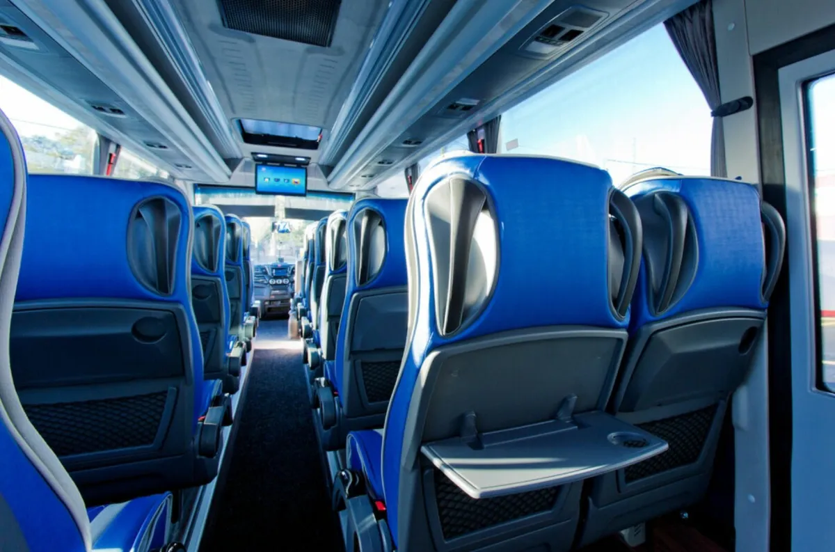 *NEW & IN STOCK* Iveco Glance 33 Seater Mini Coach - Image 4