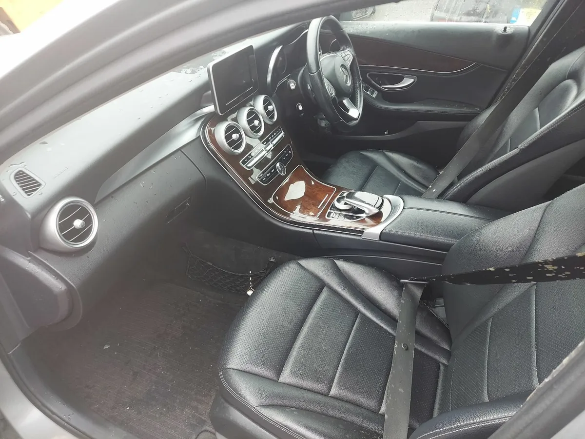 152 mercedes c180 - Image 3