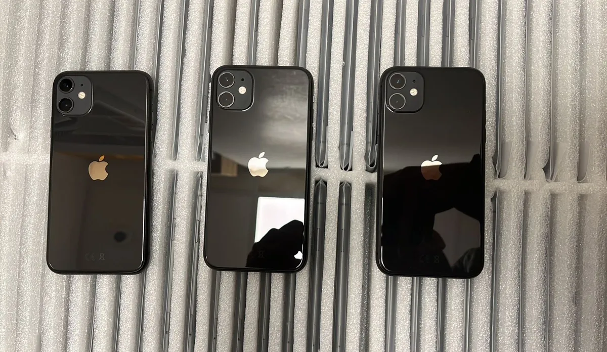 iphone 11 64GB and 128GB unlocked - Image 1