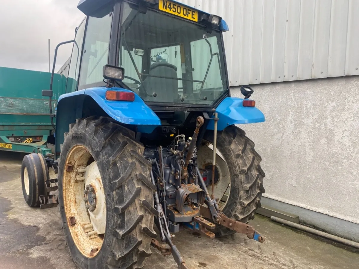 Ford 6640 2wd - Image 4