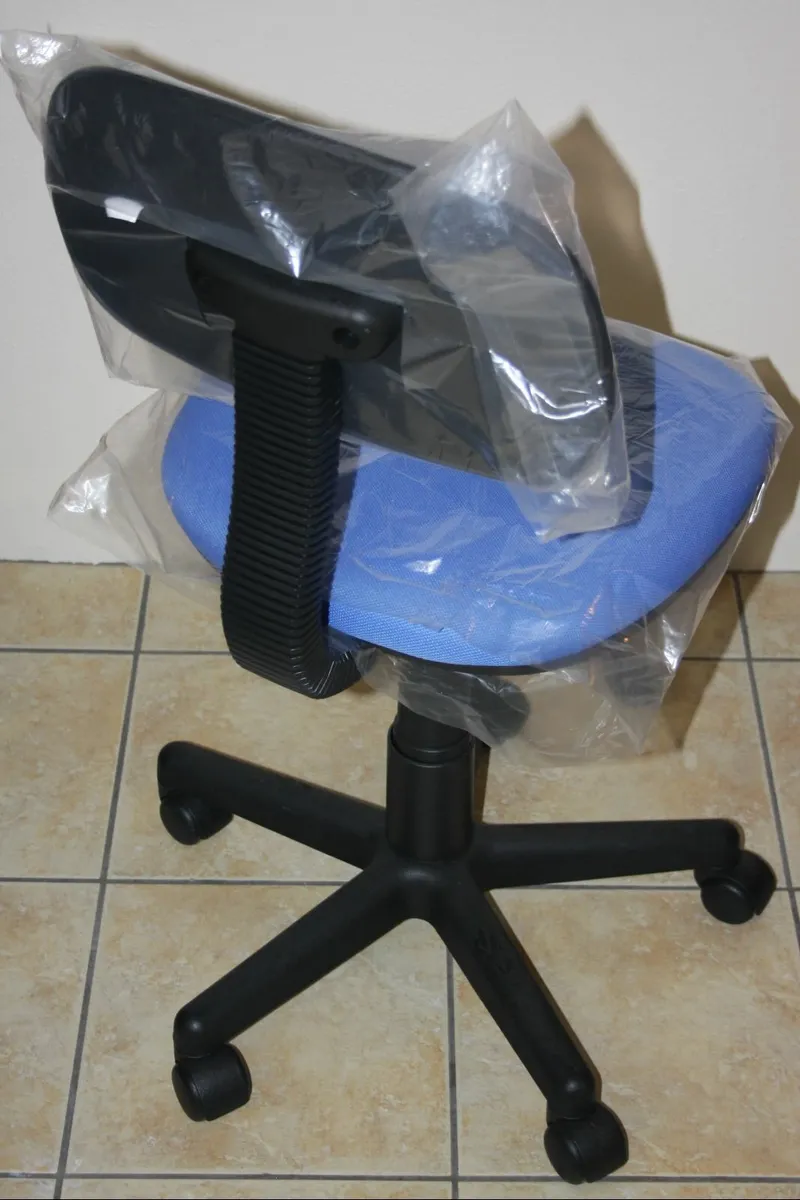 Home Office Chairs & Desks - Prices listed below - Image 2