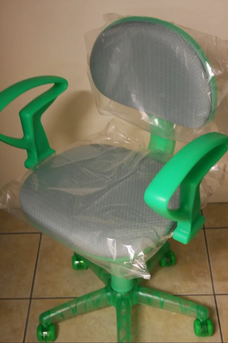Home Office Chairs & Desks - Prices listed below - Image 3