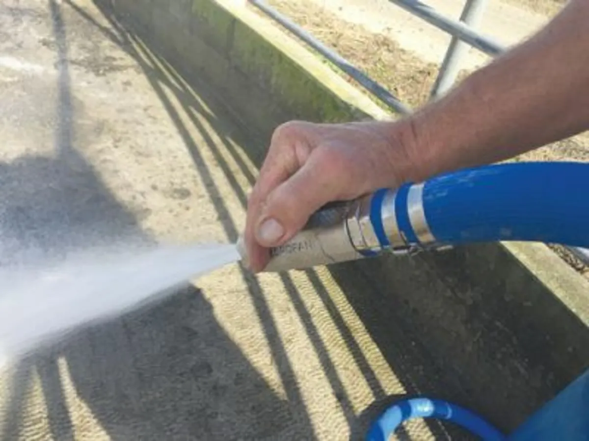 Hydrofan Washdown Nozzle - Image 1