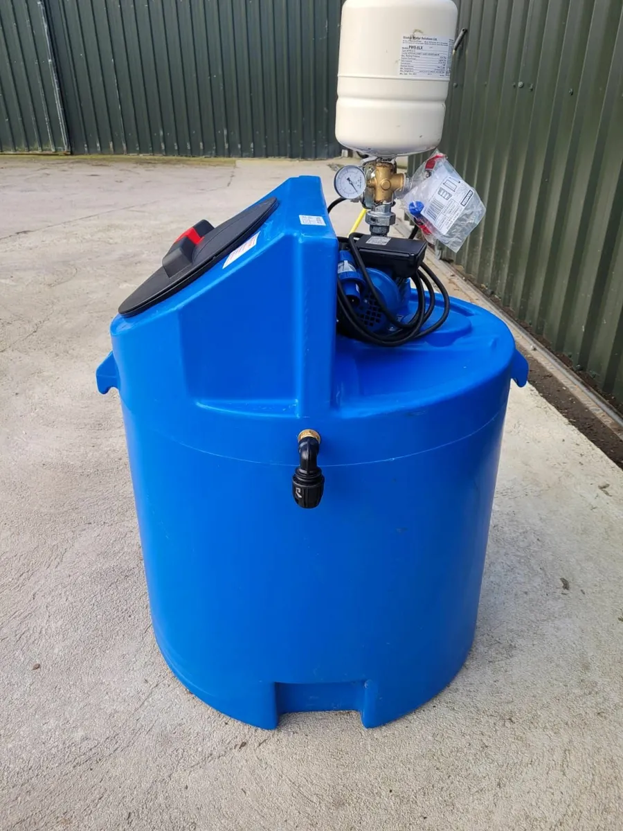 Calf Feeder Booster Tank Station - Image 1