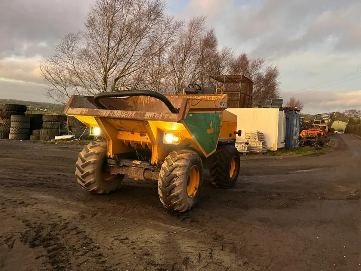 JCB 9 Ton Dumper - Image 2