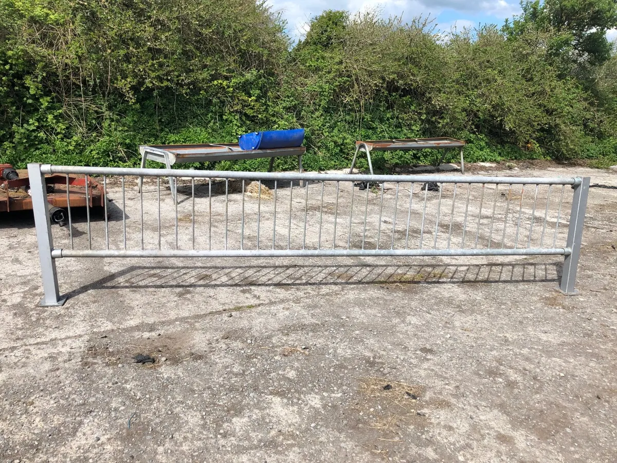 Galvanised railing - Image 1