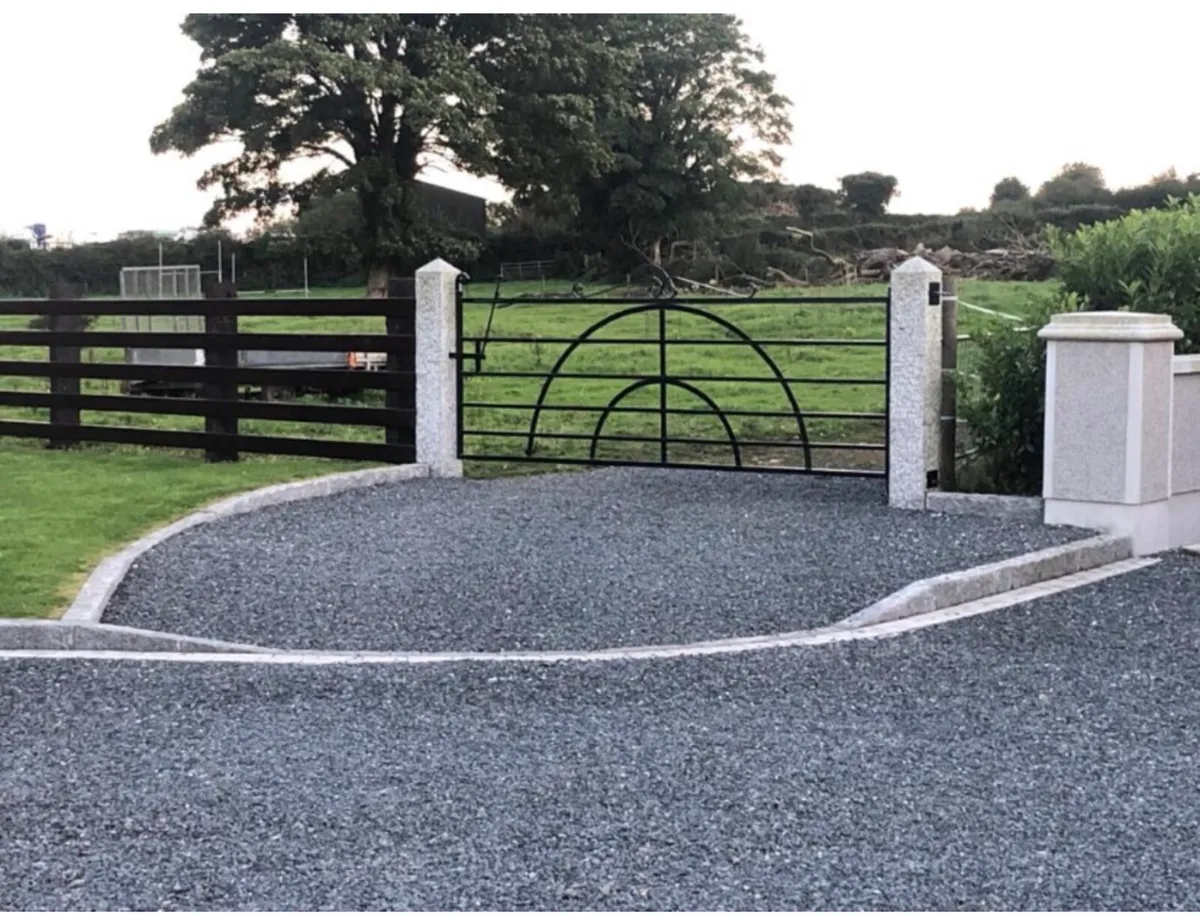 Granite Gatepost - Image 3