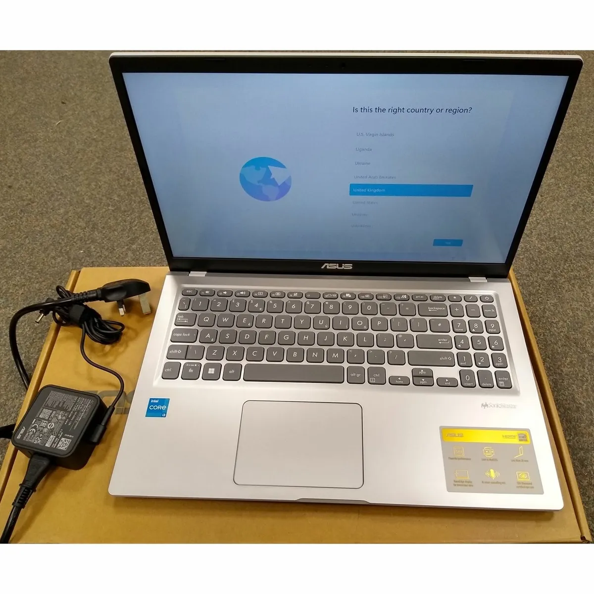 ASUS Vivobook 15 X1500E Laptop - Image 2