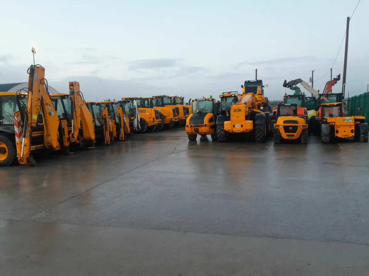 JCB Telehandlers, Loading Shovels and Excavators - Image 3