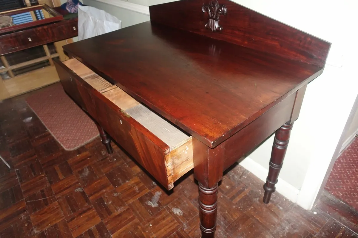 Irish Table  made1841 Bachelors Walk - Image 4