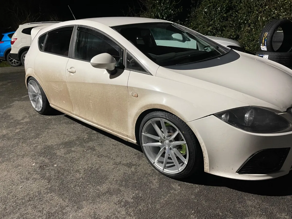 18” 9.0” concave vfs25 silver 5x112