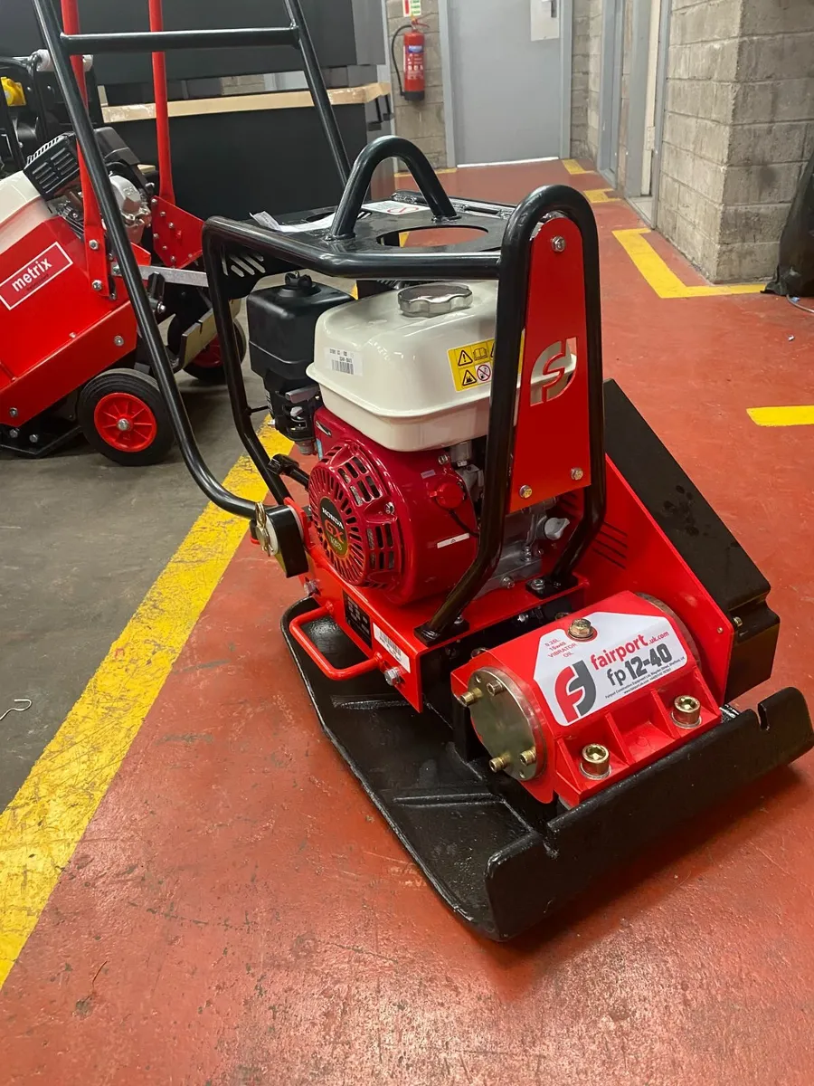 METRIX / FAIRPORT 16" and 18" PLATES... METRIX EQT - Image 1