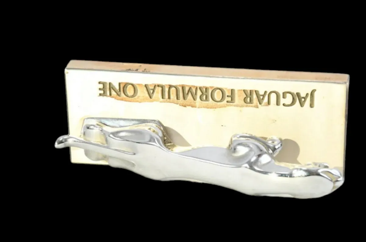 Rare silver metal Jaguar Formula one mascot - Image 4