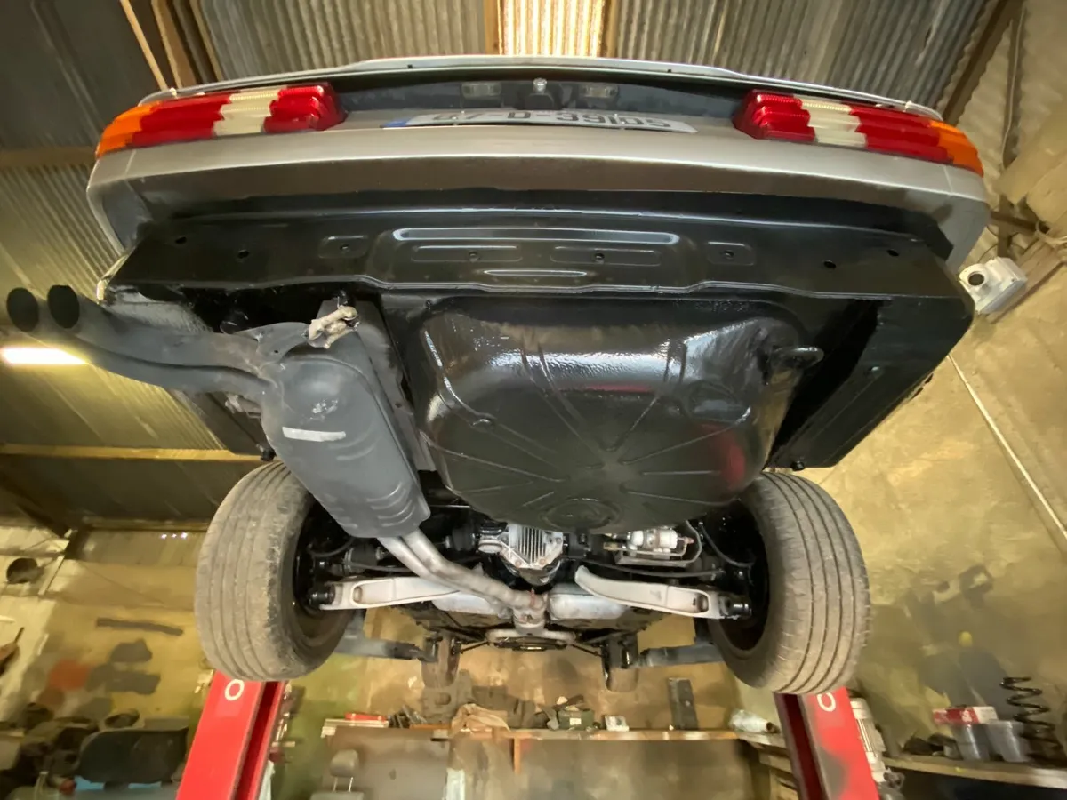 RAYCO VINTAGE CAR RESTORATION - Image 4