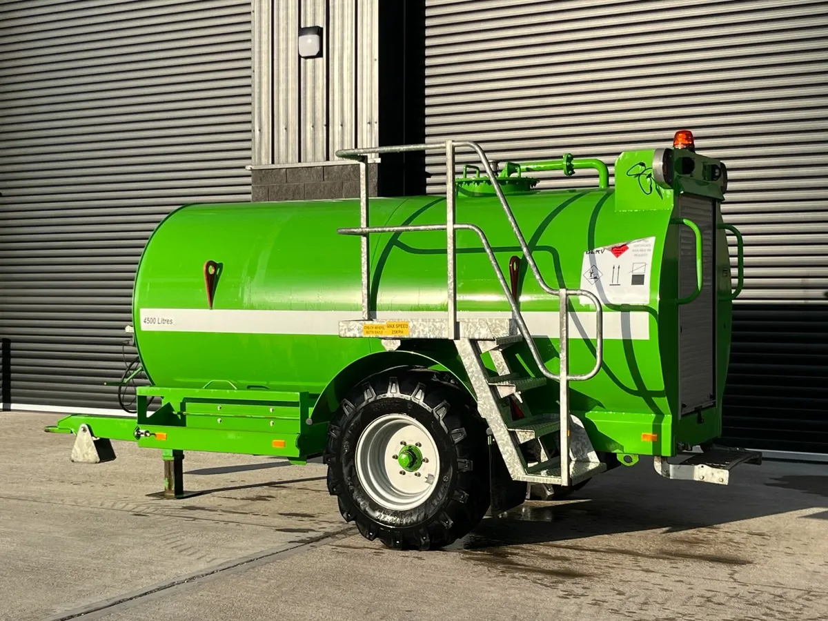 Cross Plant 4500L Fuel Bowser - Image 3