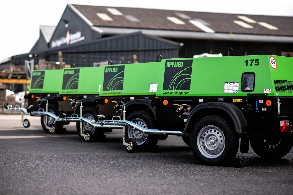 Diesel Road Air Compressor 175CFM - Image 1