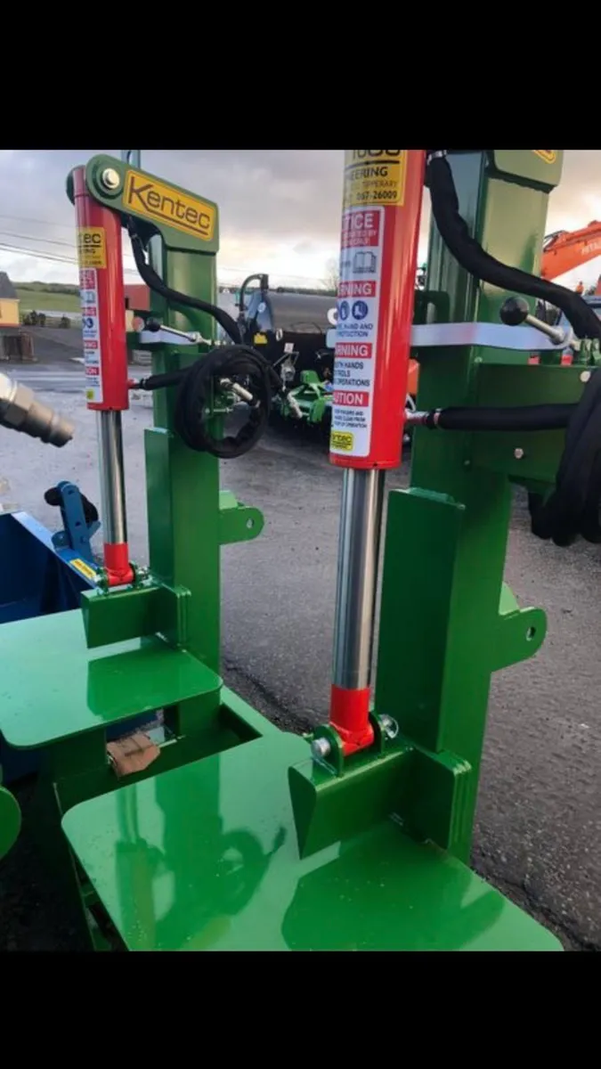 Log Splitter - Image 1