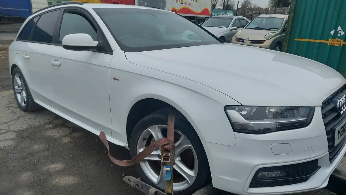 2012 audi a4 sline breaking - Image 3