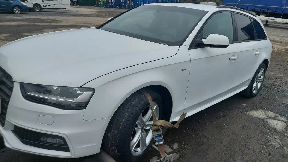 2012 audi a4 sline breaking - Image 2