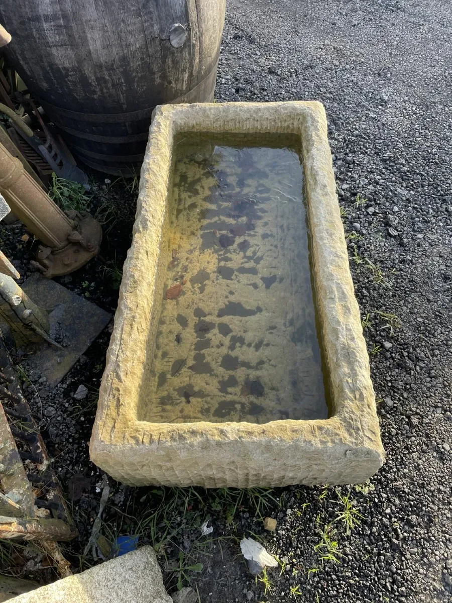 Large Sandstone Water Trough - Image 2