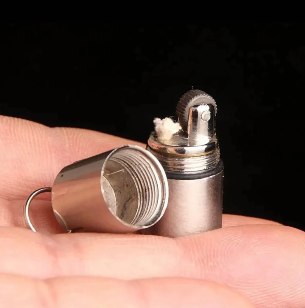 Smallest Lighter Ever Mini Petrol Lighter Keyring - Image 2
